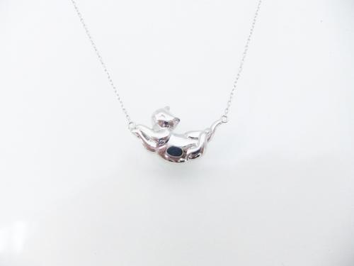 ネコちゃん☆K18 WG天然ダイヤモンドネックレス
